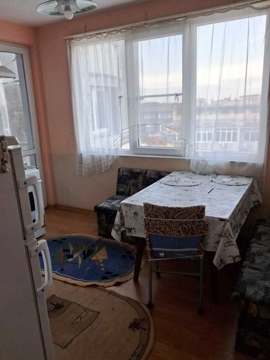 Дава се под наем Тристаен апартамент в Русе, Център - 89 кв.м за 331.5 € - Снимка #10