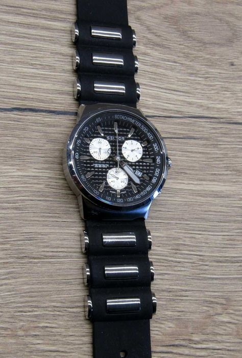 Мъжки часовник Sector 700