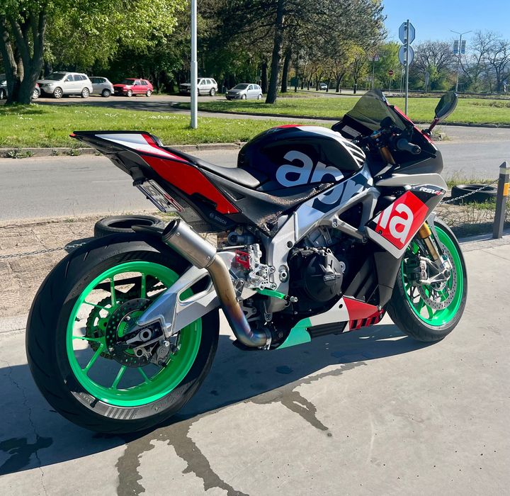 Aprilia rsv4 rf le 2016