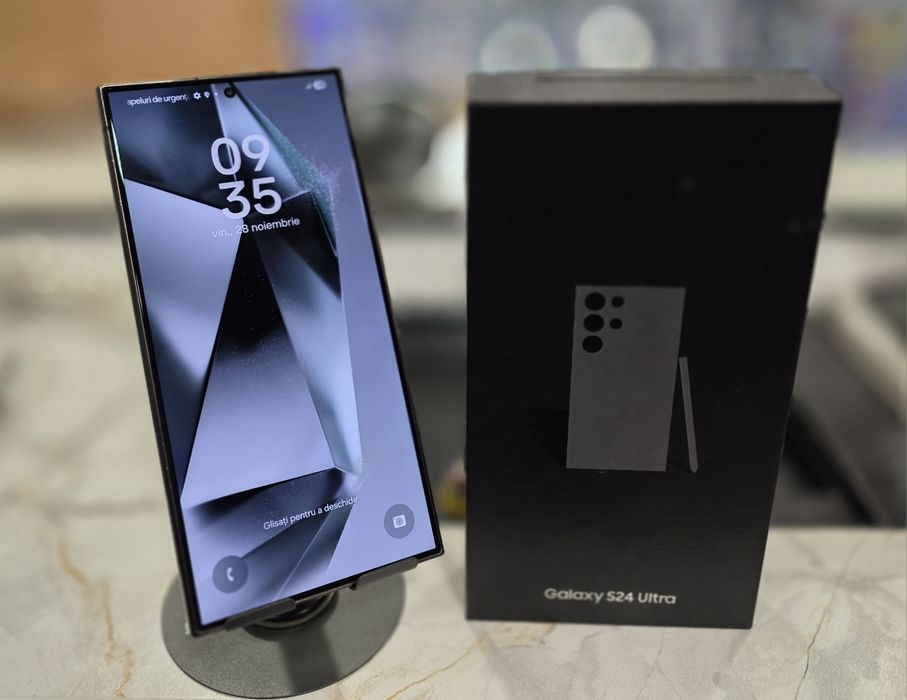 Galaxy S24 Ultra 5G 256GB. 12GB RAM. Black