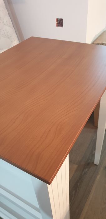 Bar model de la Mobexpert