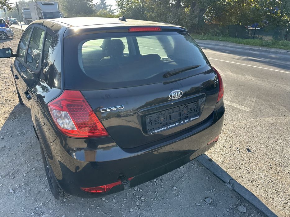 На Части Kia Ceed facelift 1.6crdi