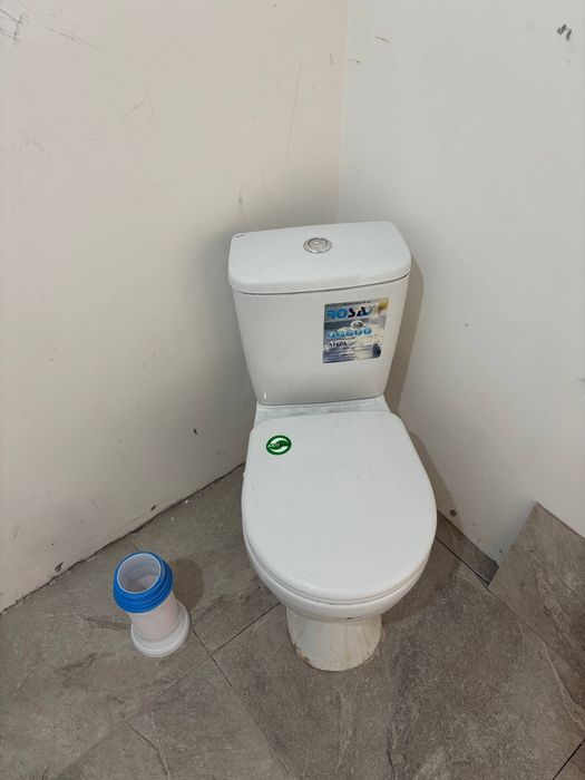 Продам Унитаз Rosa unitaz