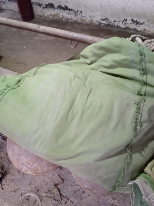 Брезент ишланган