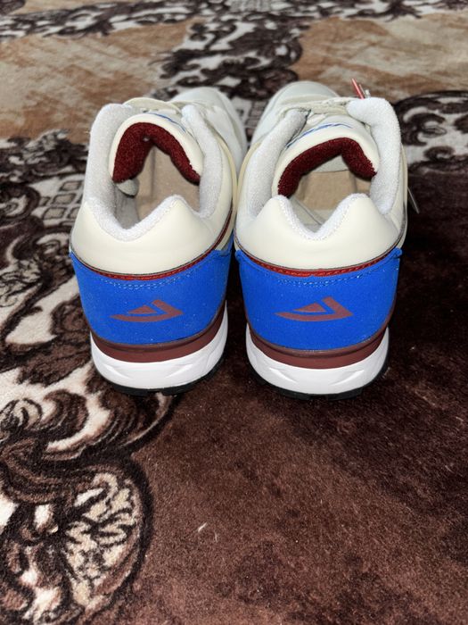 Adidasi Veer “Noi”