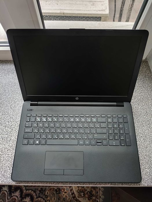 Ноутбук HP - 15-bw007ur