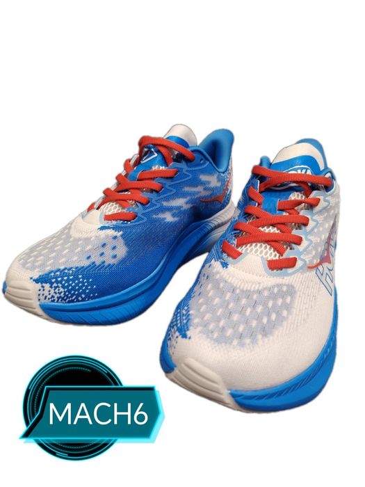 H  O  K  A       Дамски  обувки за бягане и спорт.