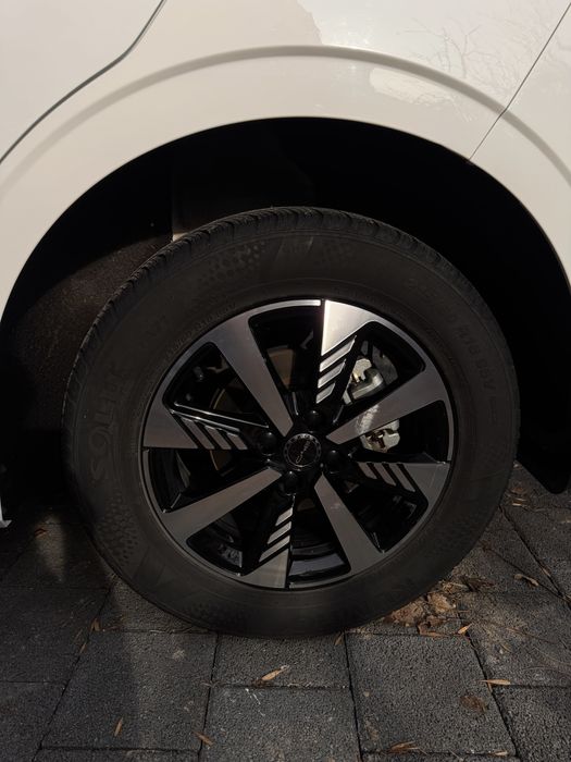 BYD E2 405км Luxury full (Топ Тоза Краска) 44.000км Накт/Насия