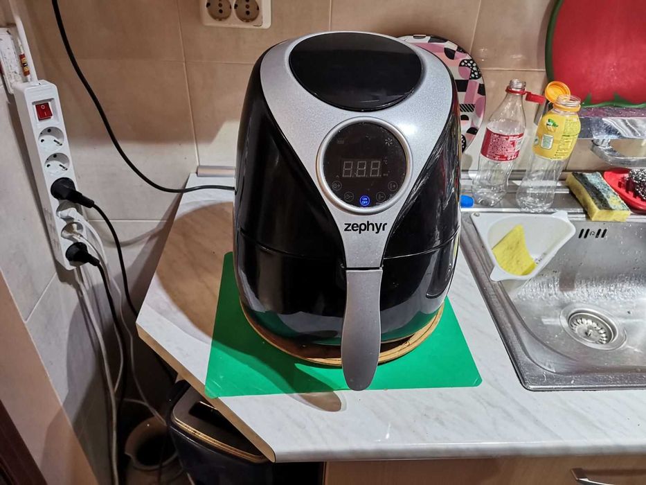 Ерфрайър ZEPHYR ZP 1980 AH, 1600W, 3.2 литра, Дигитален, Таймер, Черен
