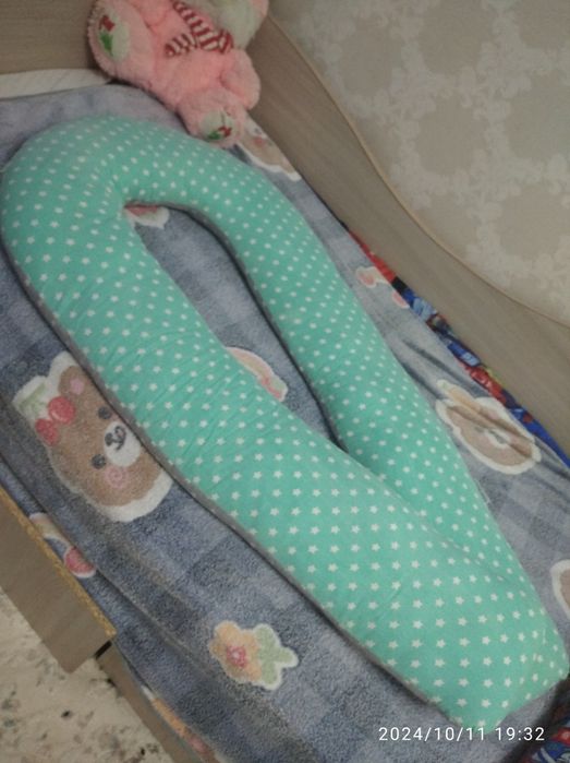 Продам подушку для беременных