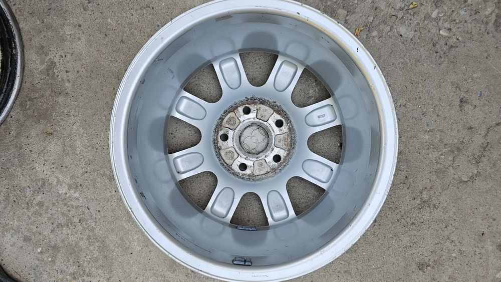 Диски Ауди а6 Audi c4 Ромашки R15
