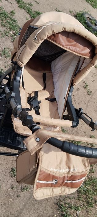 Продам детскую коляску