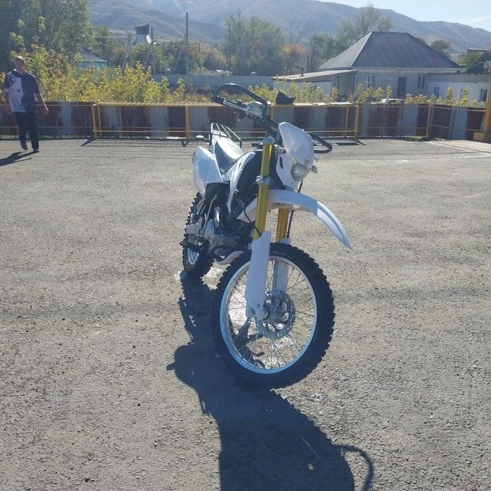 Продается машина с мотоциклом