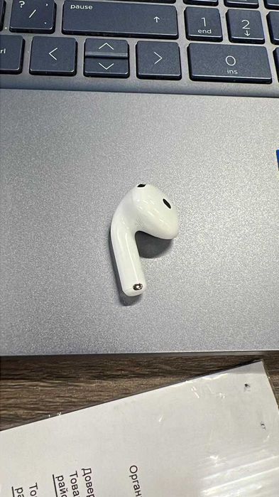 левое ухо AirPods 4 с активным шумоподавлением (ANC) обмен или продам