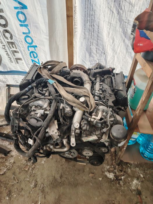 Motor Mercedes 3.0 V6 CDI OM642 (A 642 010 23 08) - Defect / Recondiționare
