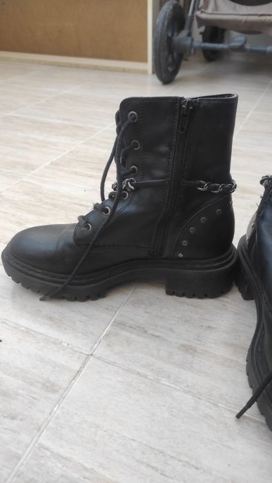 Ботинки для девочки 37р