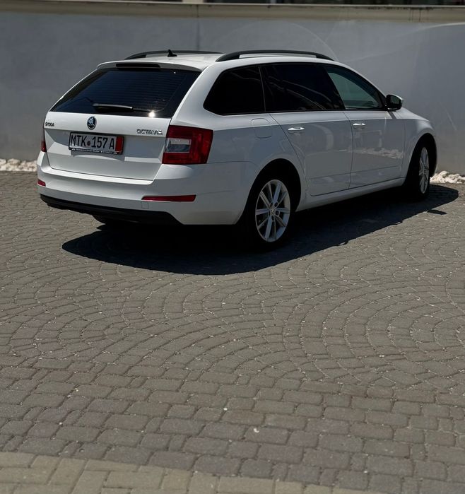 Skoda Octavia Skoda Octavia Combi 2.0 TDI DSG 150 CP – 2016 – LED, Bi-Xenon, – 216.1