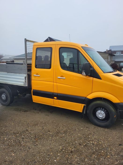 Mercedes Doka 5 locuri