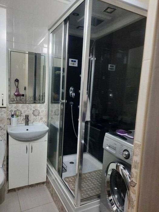 Обменяю душевую кабинку