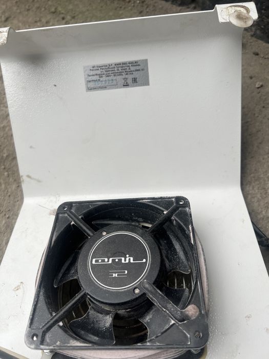 Пылесос настольный для маникюра