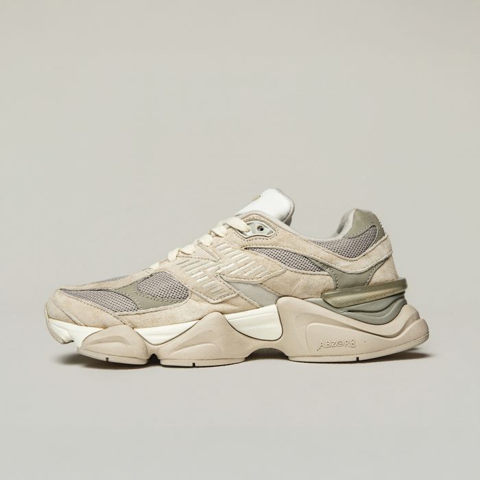 New Balance 9060 grey moonbeam