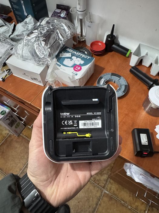 Imprimanta de etichere color wifi Brother