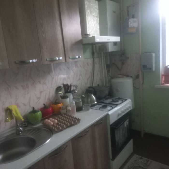 Yangi bozorda 1 etajda ijaraga beriladi