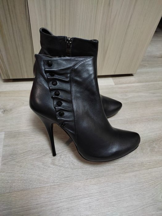 Ботильоны демисезонные 40размер НОВЫЕ