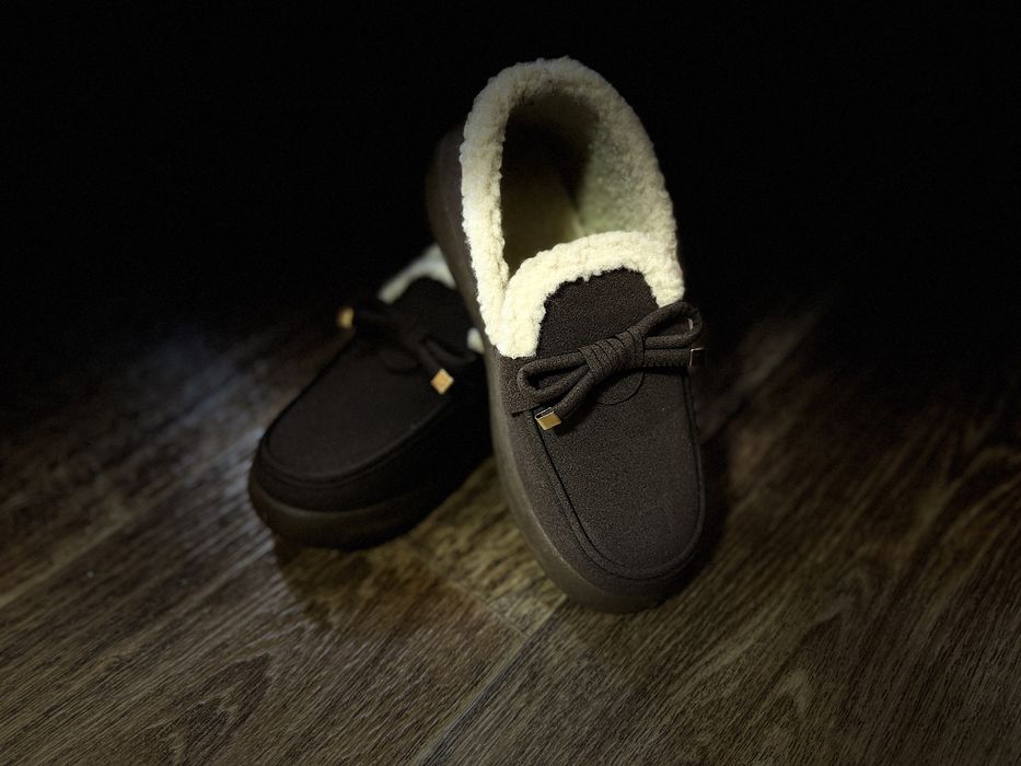 Продаю обувь демисезонный