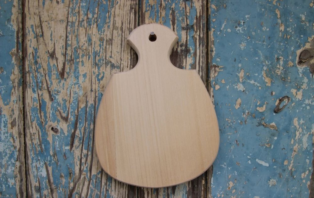 Ръчно изработеви дървени изделия с пирография