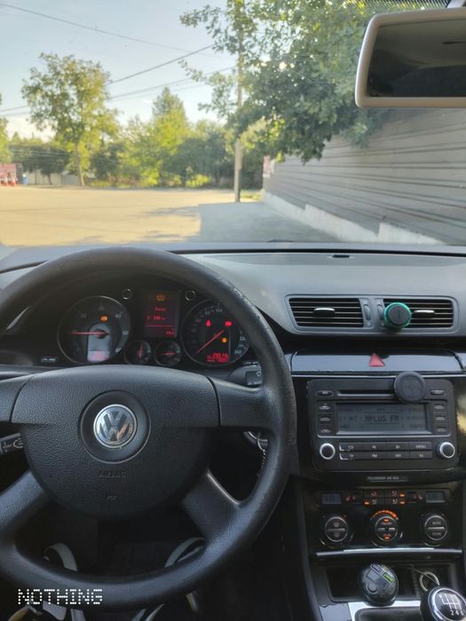 Volkswagen Passat 2006 diesel, 2.694 € — imagine 4