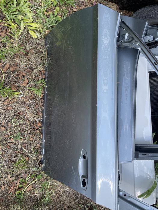 Предна лява врата Шкода суперб 2020г