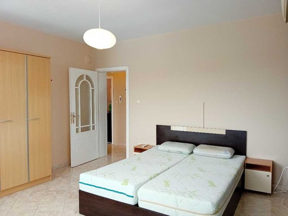 Дава се под наем Двустаен апартамент в София, Модерно предградие - 70 кв.м за 612 € - Снимка #9