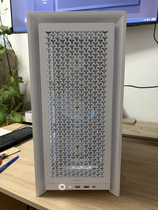 PC Gaming sau Streaming RTX 5070, 32GB RAM - 14.200 lei