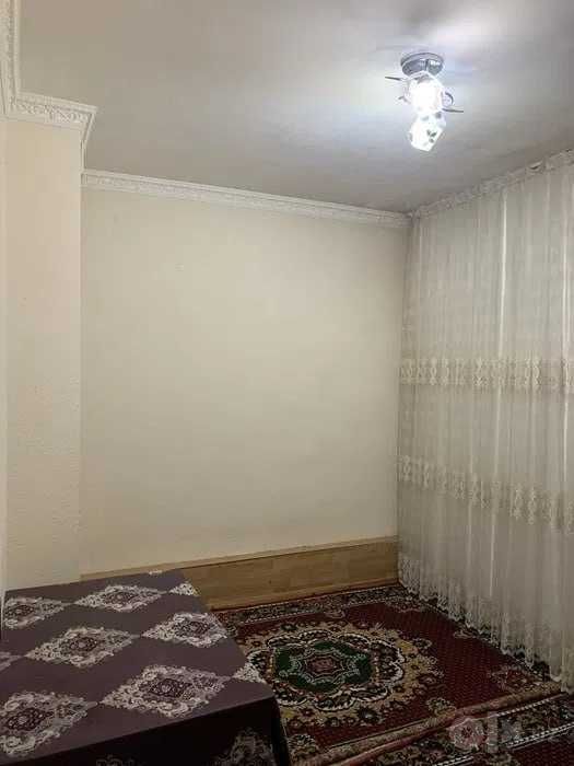 Беруний метро 2 хона сотилади холати яхши