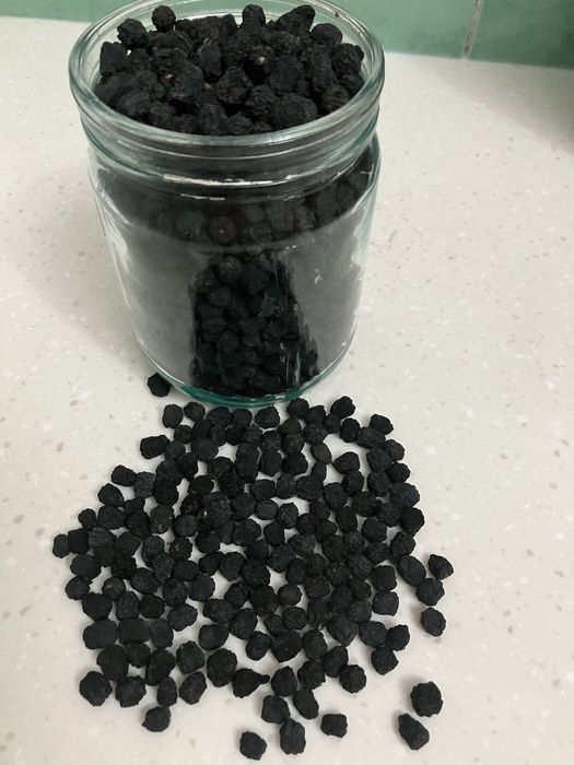 Черноплодная рябина