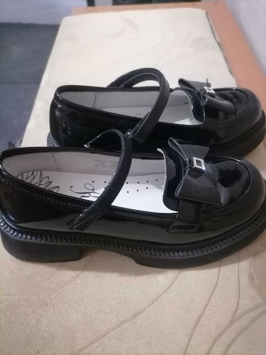 Туфли для девочки