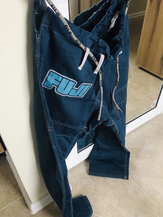 Кимоно за бразилско жиу житцу BJj Fuji