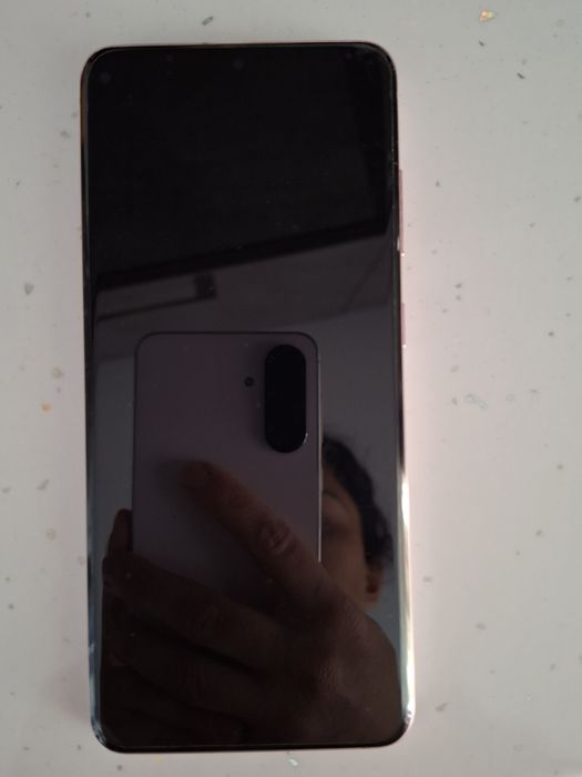 Samsung galaxy S20 pink