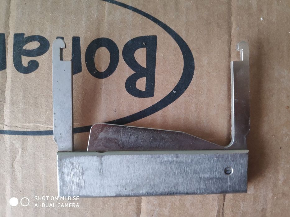 съёмник поршня автомобиля