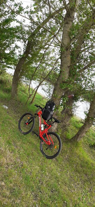 Vand bicicleta full suspension