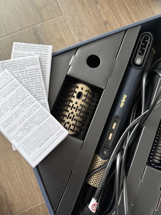 Perie cu aer cald Babyliss Airwand all in 1 + 2 accesorii