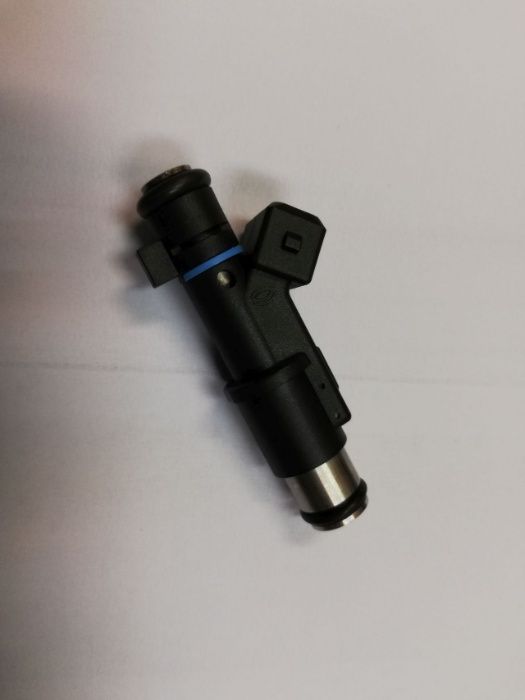 Дюзи за бензинов двигател Пежо, Ситроен, Рено, VW GOLF III