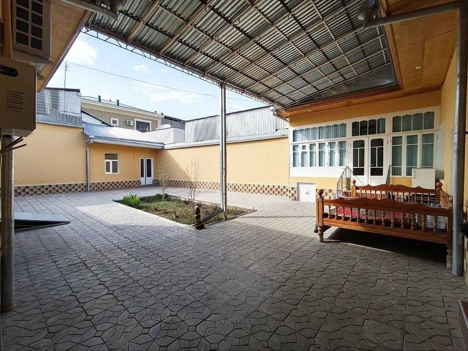 Продаётся дом 3.7 соток, 4 комнаты Кош-хауз № 3185