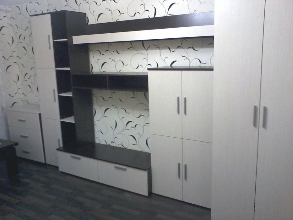 Плотник мебилшик