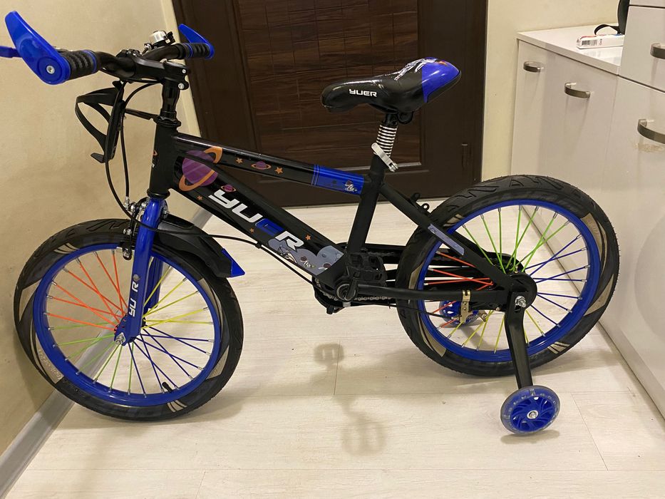 продавам детски велосипед