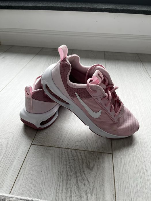 Nike Air Max Axis roz – mărimea 38