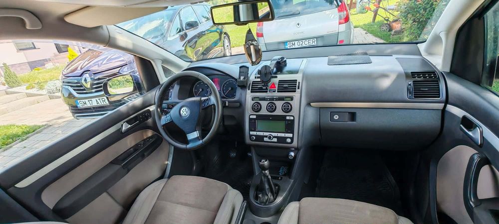 VOLKSWAGEN Touran 2008 — imagine 4