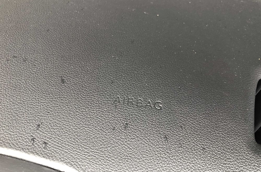 Hyundai Kona airbag volan pasager plansa de bord centuri fata spate