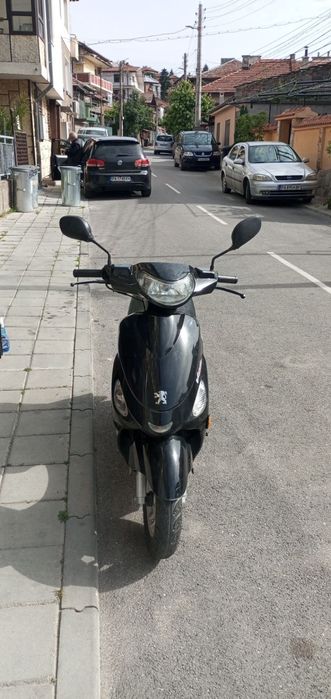 Скутер Peugeot V-Clic 50cc